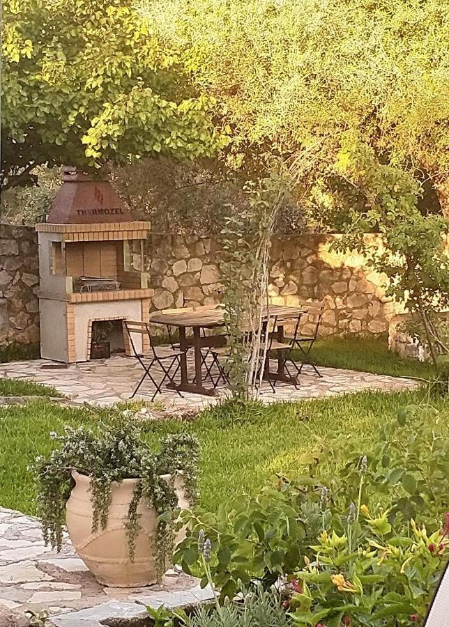 Ferienwohnung House Of Garden Dragano Exterior foto